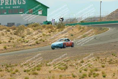 media/May-31-2025-CalClub SCCA (Sat) [[2c1a04e1ee]]/Race/Group 5/Turn 4b/